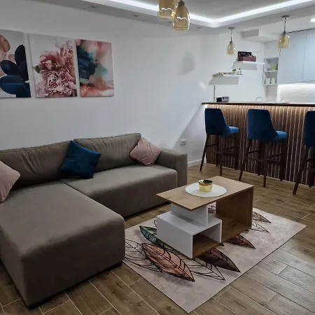 Centar Lux * Nova Pazova